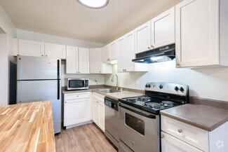 1841 Laguna St, Concord, CA 94520