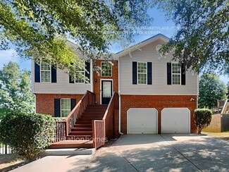 5622 Elwood Cir, Flowery Branch, GA 30542