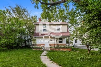 329 Pointview Ave, Dayton, OH 45405