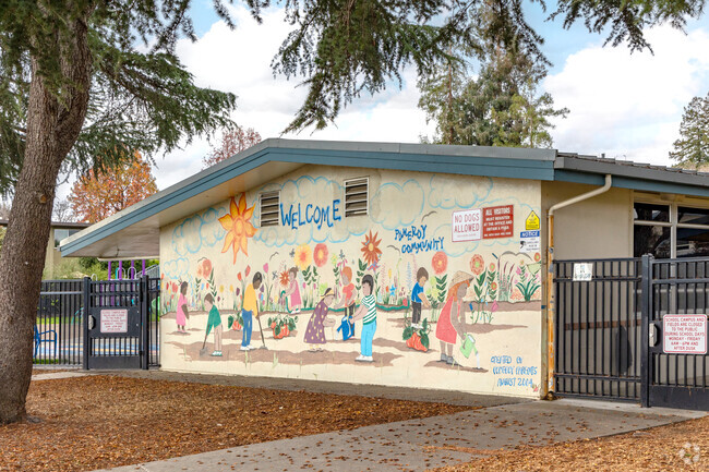 Beautiful murals by Pomeroy Elementary School students in Santa Clara.