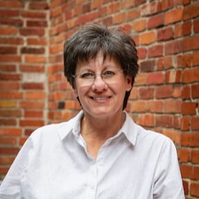 Stephanie Sellers