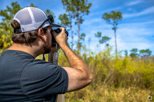 Nature Photographers can watch many different species of birds and plant life in the Hamptons.