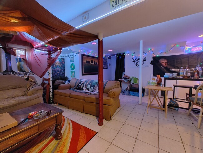 Metro9 unit 1, Somerville, MA 02143 - photo 7