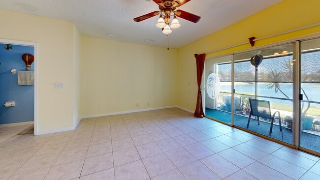 4842 Palmbrooke Cir, West Palm Beach, FL 33417 - photo 2