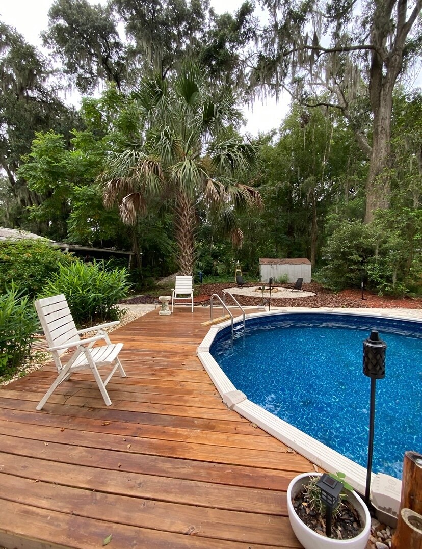 915 NW 13th Ave, Gainesville, FL 32601 - photo 1