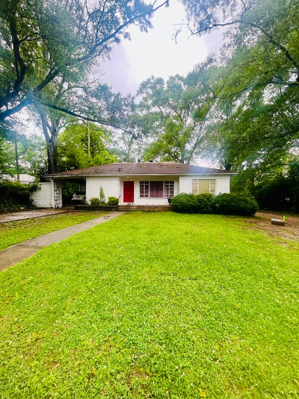 126 Aston Ave, McComb, MS 39648