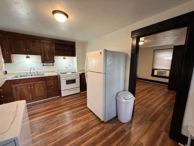 327 Euclid Ave unit B, Morgantown, WV 26501 - photo 4