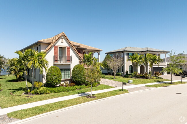 Discover a diverse selection of homes at Watercrest at Parkland.