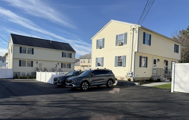 86 Central St, Peabody, MA 01960 - photo 2