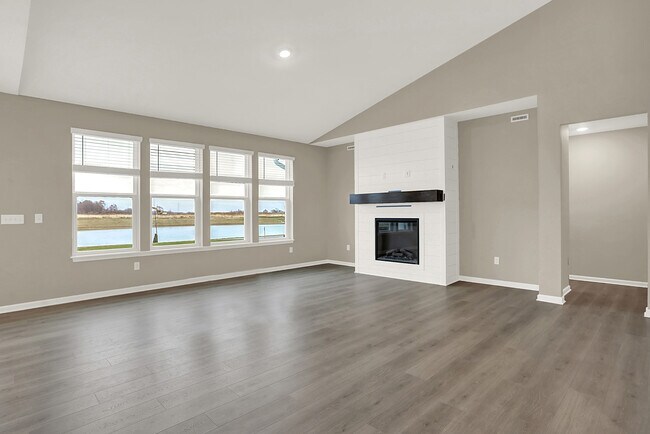 6688 Thresher Pass, McCordsville, IN 46055 - photo 4