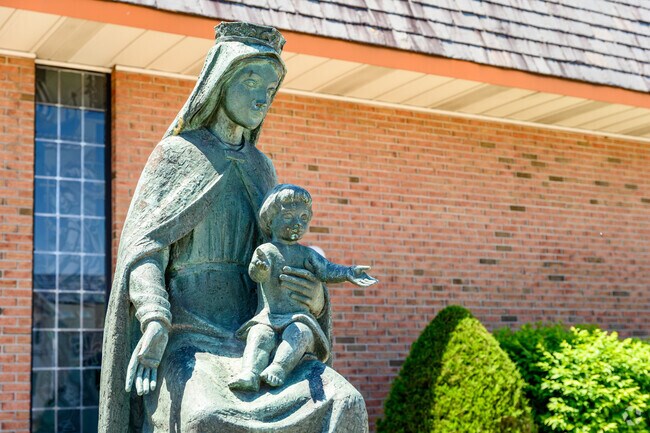 Lyndhurst, New Jersey has a strong Catholic community.