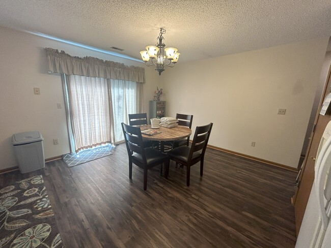 1820 SW 6th St, Blue Springs, MO 64014 - photo 7