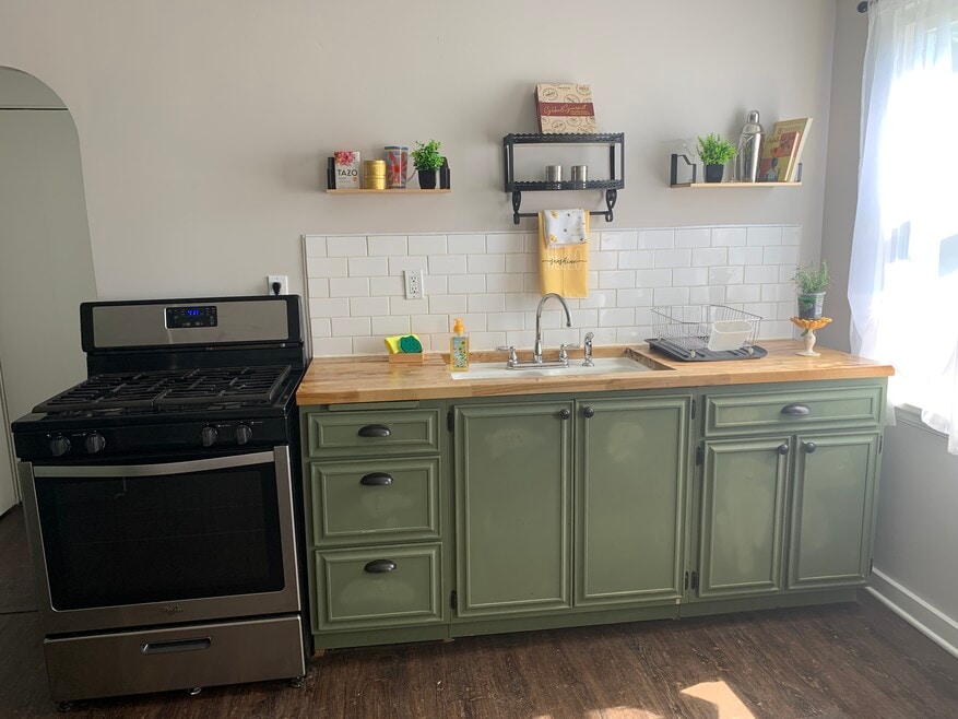 804 Bauman Ave unit B, Baden, PA 15005 - photo 1