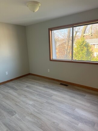 410 Farmington Ave, New Britain, CT 06053