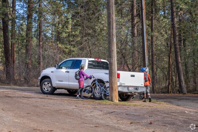 Beacon Hill lies near the West Valley neighborhood.