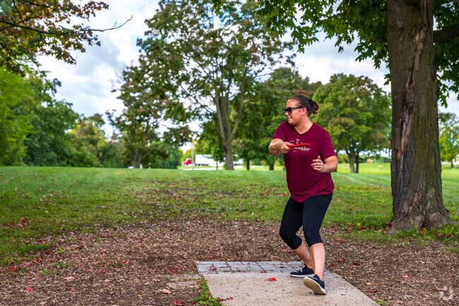 One of the best disc golf courses in the Milwaukee area is in Granville Station's Dretzka Park.