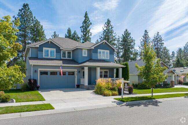 Homes within the North Indian trail neighborhood span a wide variety of price ranges.