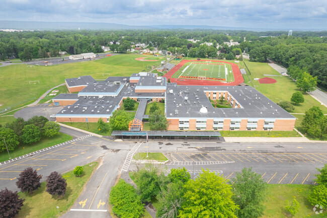 Mohonasen Senior High School, Schenectady NY Rankings & Reviews - Homes.com