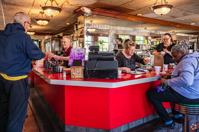 George's Kitchen in Jefferson is always teeming with returning customers.