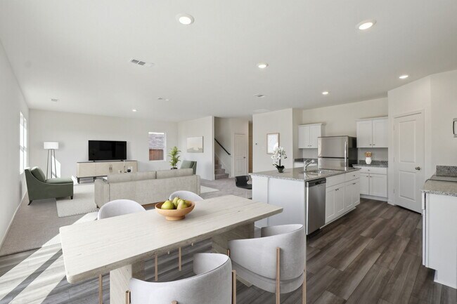 10644 Harlequin St unit 36247293, Adkins, TX 78101 - photo 2