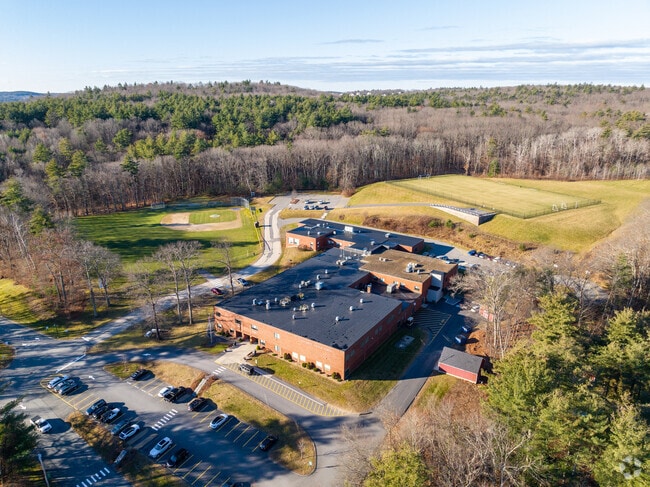 Windham Middle School in Windham, NH serves grades 6-8.