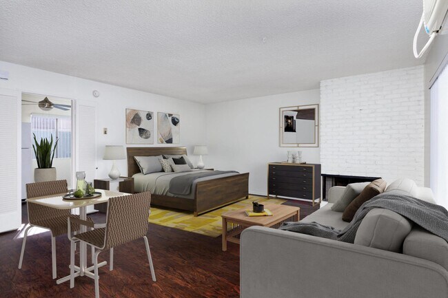 Variel Villas, Canoga Park, CA 91303 - photo 3