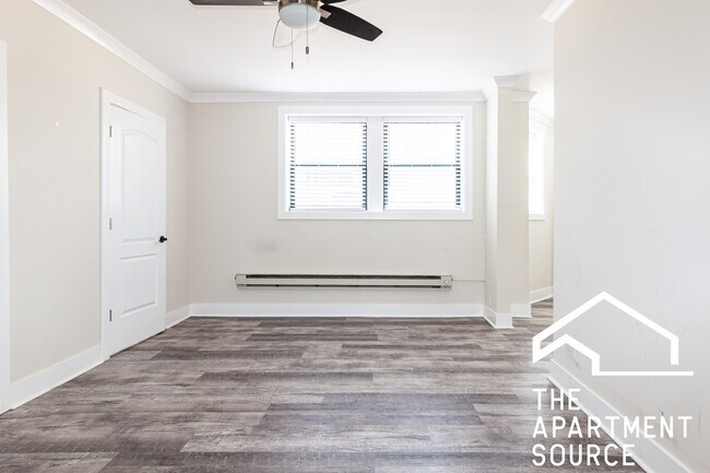 3839 N Greenview Ave, Chicago, IL 60613 - photo 4