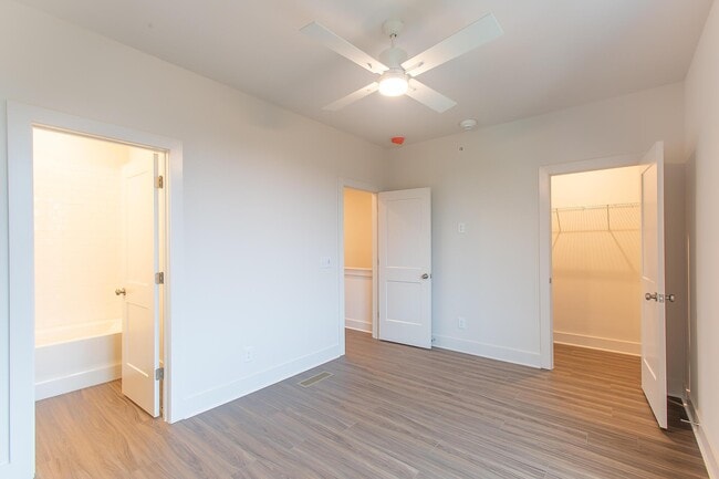 Longreen - Stack Residence unit 4, Atlanta, GA 30318 - photo 7