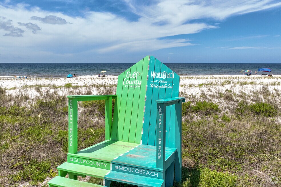 SaintJoeBeach_569253_BG_070225_V1