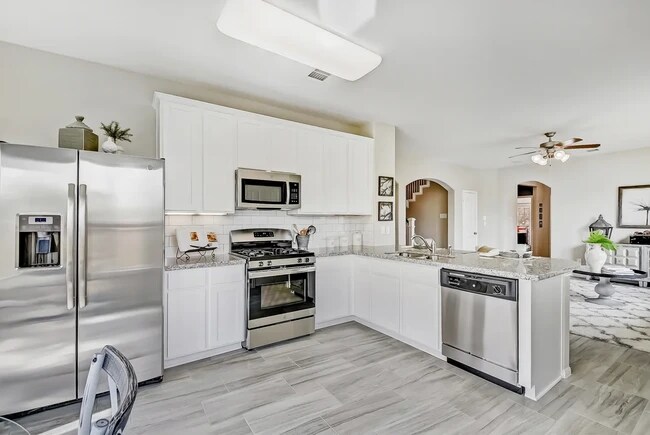 12432 Lexington Heights Dr unit 36490030, Willis, TX 77318 - photo 6