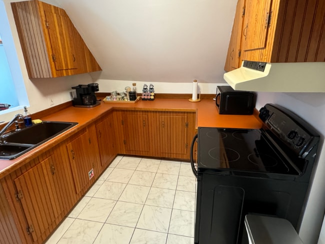 14 Purtill Ave unit 19, Old Lyme, CT 06371 - photo 3