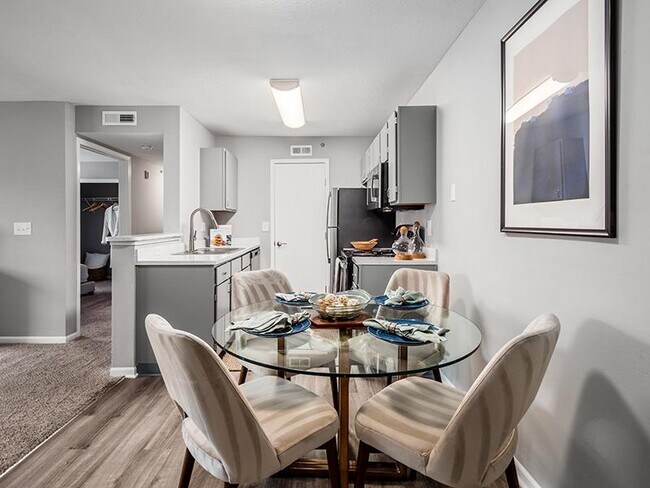 Sawmill Crossing, Columbus, OH 43235 - photo 3