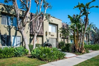 5851 Hazeltine Ave, Van Nuys, CA 91401