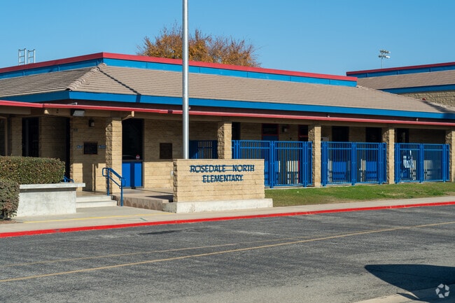 Rosedale North Elementary serves K - 6th grade levels in Bakersfield, Ca