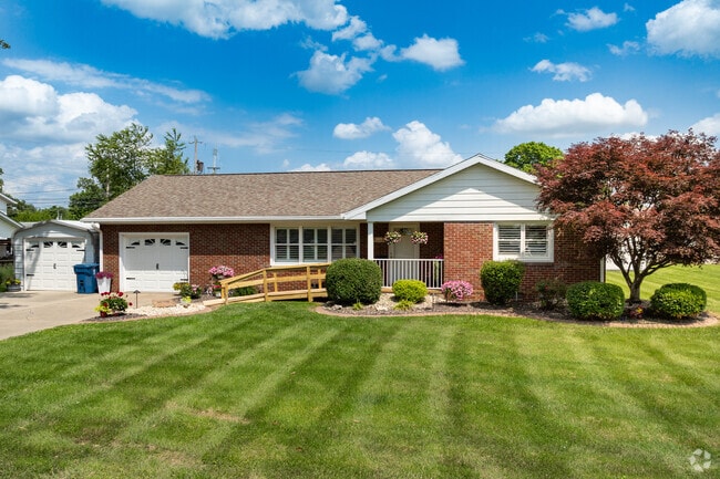 Simple lines and timeless style define Centralia’s Minimal Traditional homes.