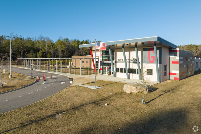 Grantswood Community School is a top rated school in Irondale Alabama.