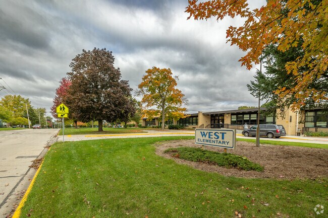 West Elementary School is located within Dekalb County in Sycamore Illinois.