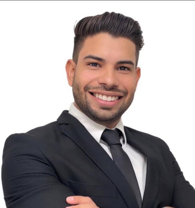Agent Photo