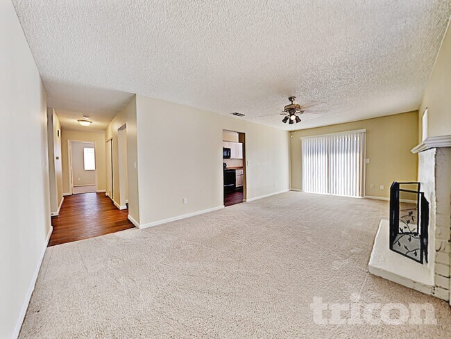 5294 Acacia Way, Olivehurst, CA 95961 - photo 5