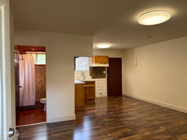 12646 Ralston Ave, Sylmar, CA 91342 - photo 2