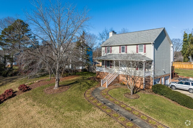 In Moravian-Baywood, traditional homes are situated on generously sized lots.