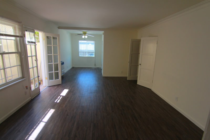 5940 Melrose Ave unit 3, Los Angeles, CA 90038 - photo 1