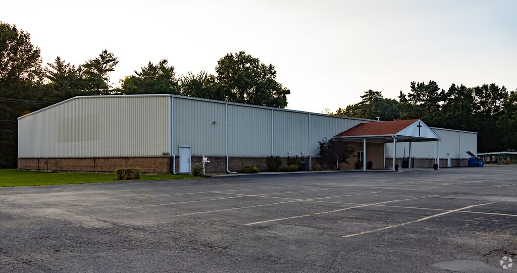 Welcome to Rivers of Life Christian School in Granite City.