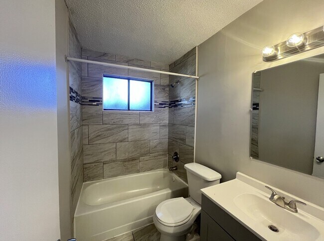 5324 Westchase Ct unit 5324 Westchase Ct Un, Jacksonville, FL 32210 - photo 7