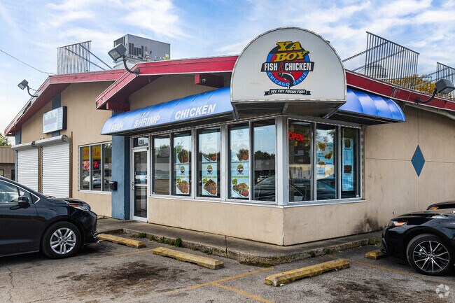 Ya Boy Fish & Chicken in Fort Wayne is a local favorite.