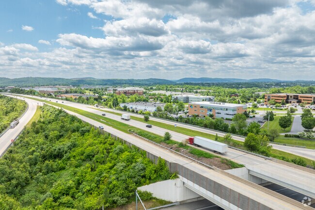 Highway 33 offers Old Orchard residents easy access to nearby communites.