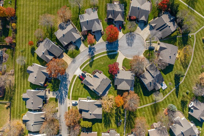 Here is a birds eye view of The Villas of Kensington Downs.