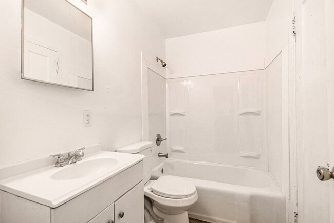 1711 Nemnich Rd, St. Louis, MO 63136 - photo 7