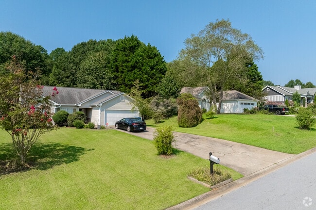 Ranch style homes are frequently found outside of established subdivisions within Bethlehem.