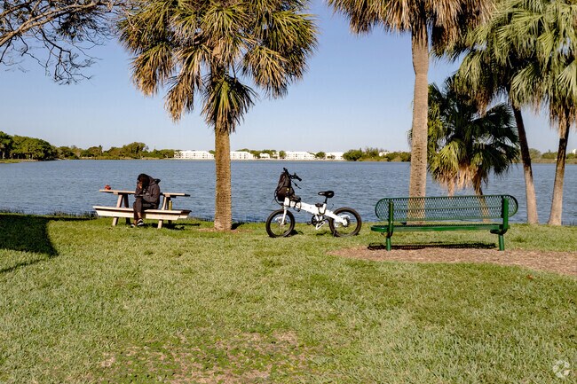 There are many places to unwind in the Towne Park neighborhood of Delray Beach, FL.